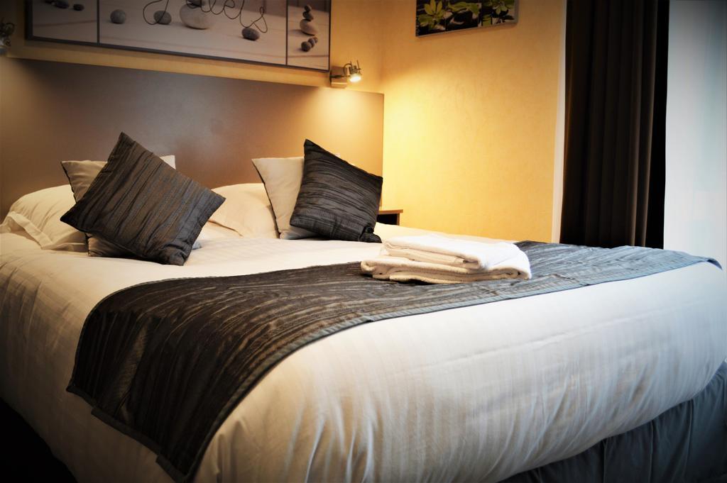 Saint-Marcel  Logis Hotel Le Prieure מראה חיצוני תמונה
